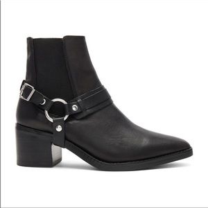 Tony bianco harness Chelsea boots